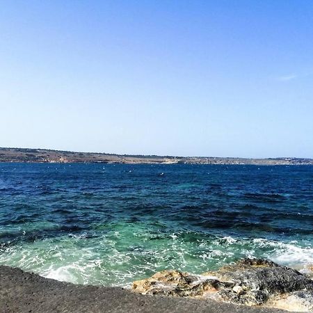 Modern Apt Kalkara Seafront! المظهر الخارجي الصورة