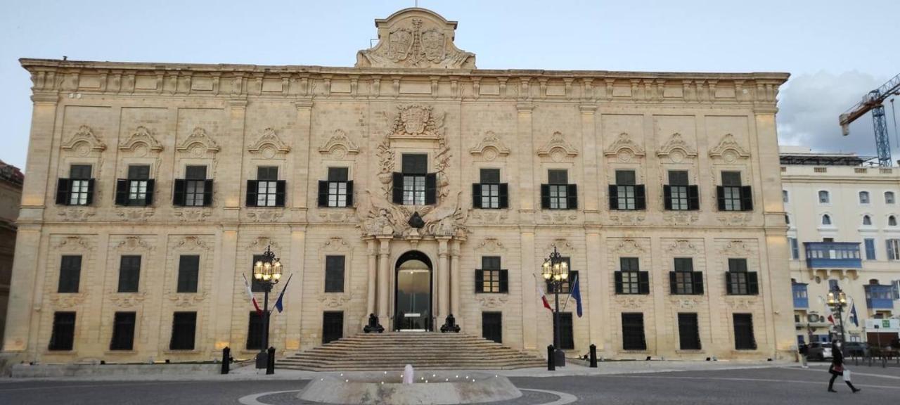 Modern Apt Kalkara Seafront! المظهر الخارجي الصورة