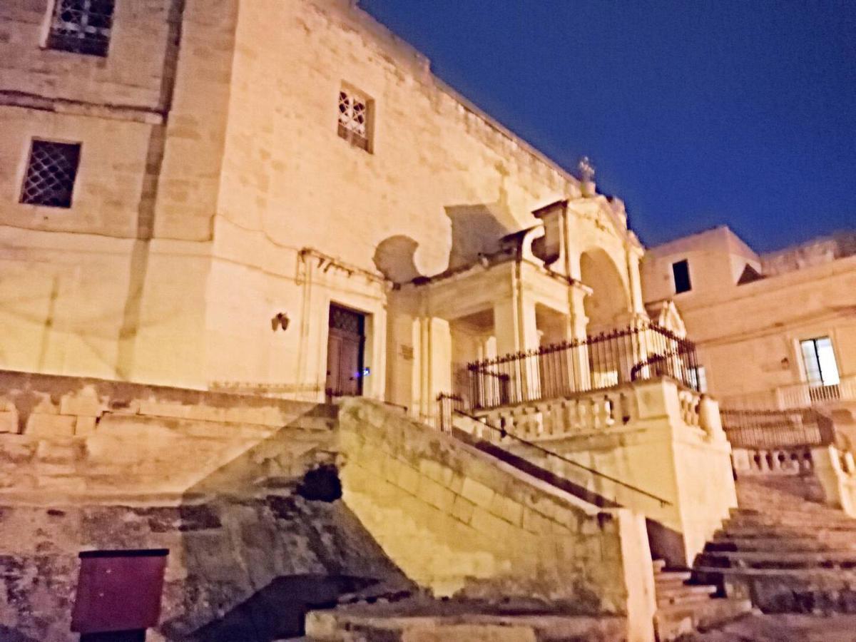 Modern Apt Kalkara Seafront! المظهر الخارجي الصورة
