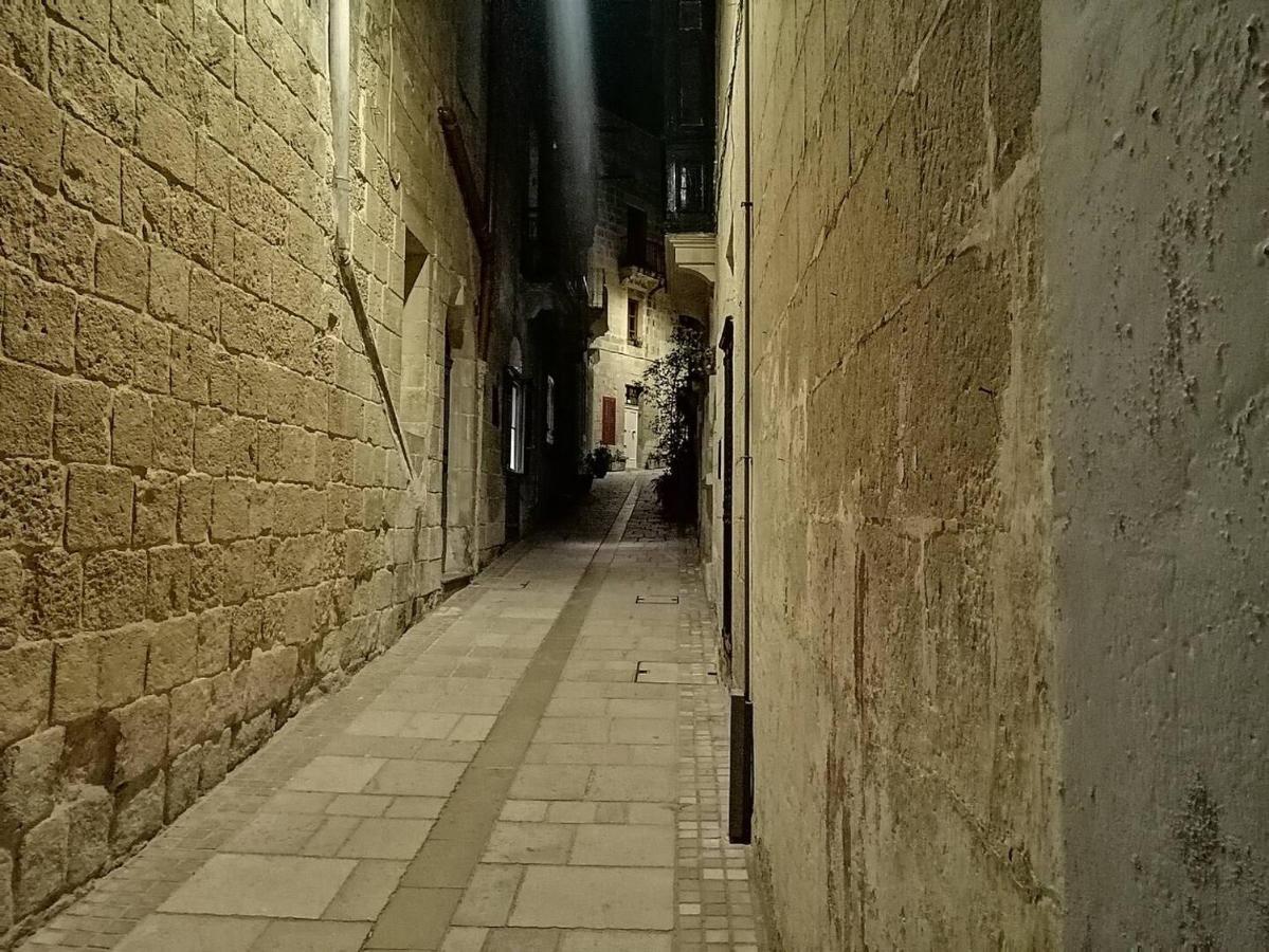 Modern Apt Kalkara Seafront! المظهر الخارجي الصورة