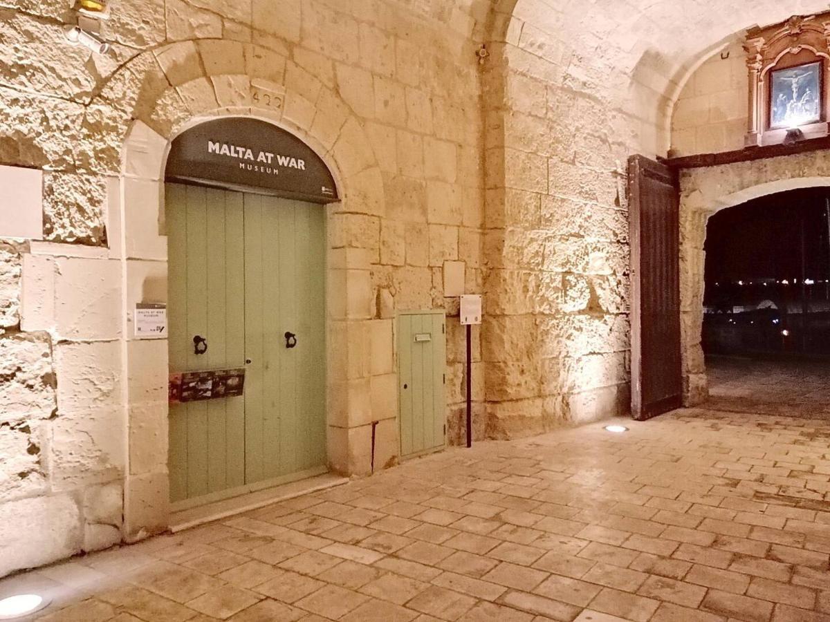 Modern Apt Kalkara Seafront! المظهر الخارجي الصورة